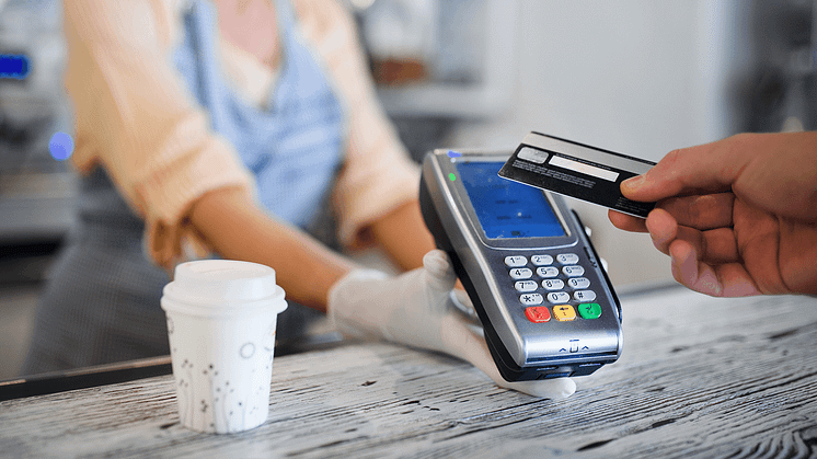 Entercards kunder betalar mer kontaktlöst än någonsin