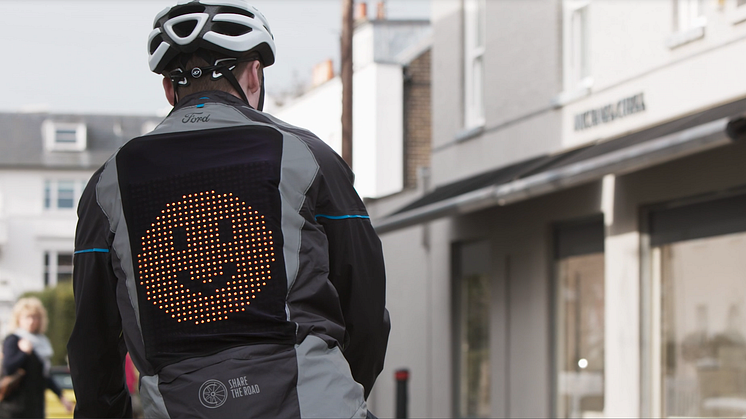 Ford har utviklet emoji-jakke for syklister 