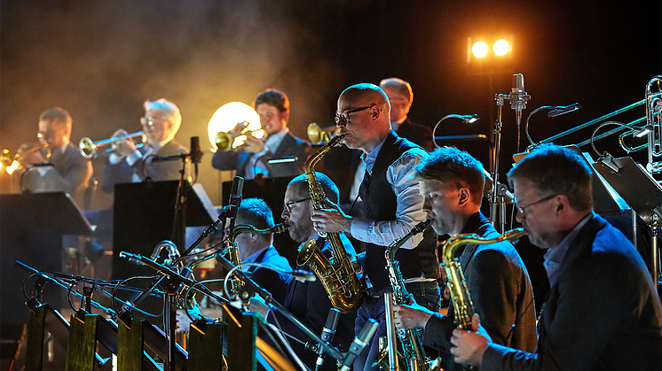 Ann-Sofie Söderqvist och Bohuslän Big Band bjuder på en känslosam jazzkonsert
