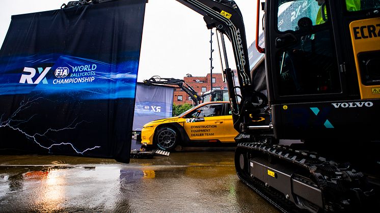FIA World RX electric era takes off with Volvo Construction Equipment - 01-webb