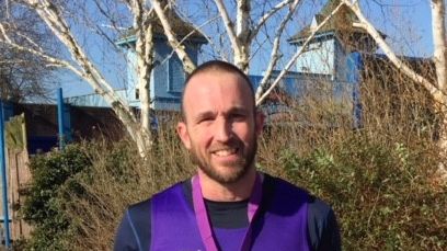 Bracknell father goes the extra mile for the Stroke Association