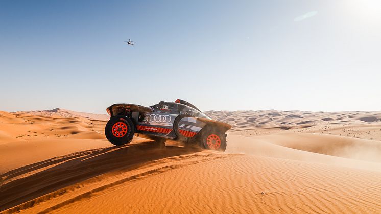 Audi fører i Dakar Rally over halvvejs i løbet