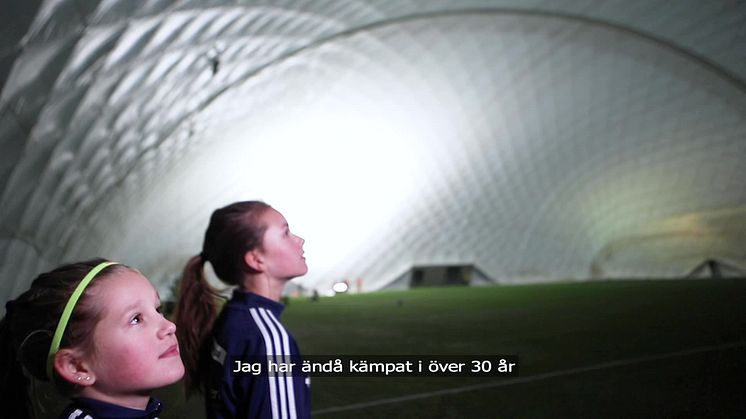 I drygt 30 år har Umeå drömt om ett fotbollställt – nu är det på plats 
