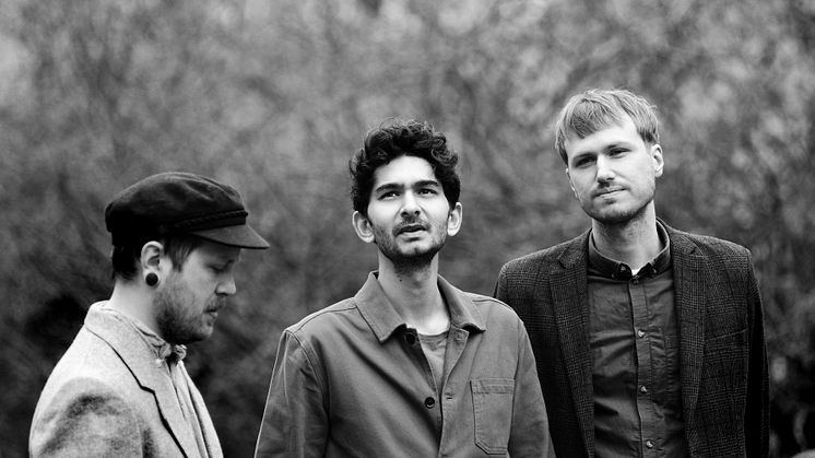 John Venkiah Trio släpper sitt senast album "On To Something Good" i en streamad konsert live från Palladium Malmö 9 april.