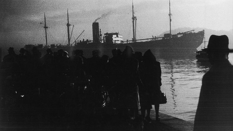 DS Donau ved Akershuskaien i Oslo 26. november 1942. Foto: Georg Fosse