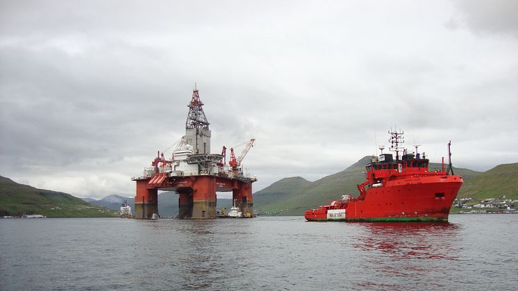 ’Esvagt Don’ on rig move on the Faroe Islands