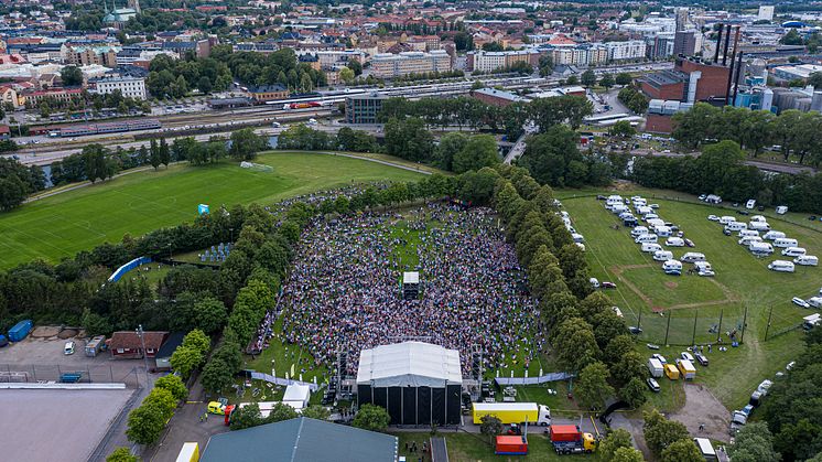 Gyllene Tiders avskedsturné var ett av sommarens stora evenemang i Linköping som lockade många besökare. Foto: Fredrik Schlyter