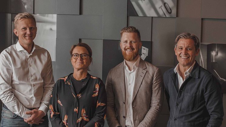 Xenits styrelse består sedan den 28 augusti 2020 av styrelseledamöterna Linus Lindström, Johanna Kjellberg, Robin Kindberg och Ola Gravenfors, styrelseordförande.