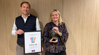Oscar Oscarsson och Heléne Simonsson, familjeföretagare i tredje generationen, vinner Löfberg Family Business Award.