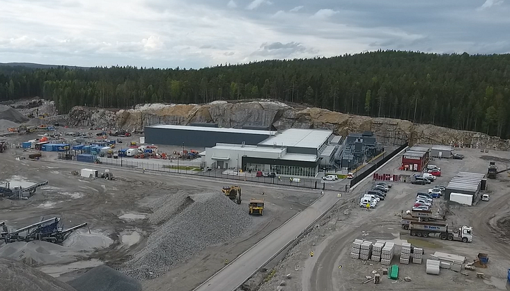 Busy work at the construction site of the DC3-Oslo expansion. 