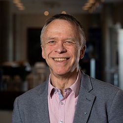 Peter Sörngård
