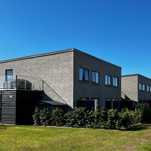 Lars Larsen Group og Brdr. Lund Invest sælger Ådalshusene til Koncenton