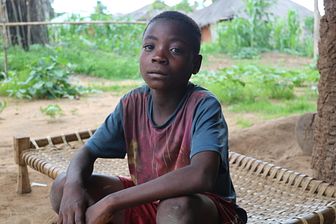 Baptisa*, 14 år i Mocambique