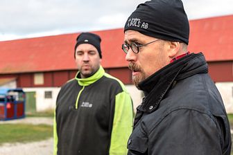 Fr v Erik Levander och Fredrik Sundblad. Bols Gård i Havdhem på södra Gotland som deltar i Smak av Gotlands projekt Fossilfritt kött.