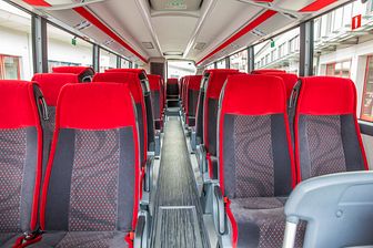 Der Scania Bus ist mit 35 Sitzen ausgestattet