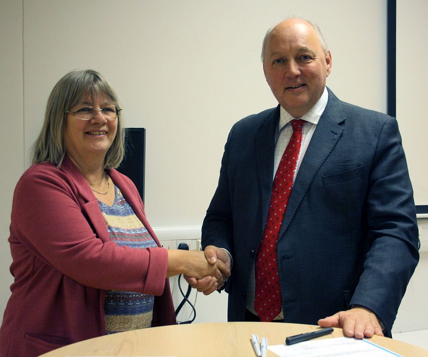 Professor Becky Strachan, Deputy Faculty Pro Vice-Chancellor of Northumbria’s Faculty of Engineering and Environment, pictured with Nick Baveystock, ICE Director General.