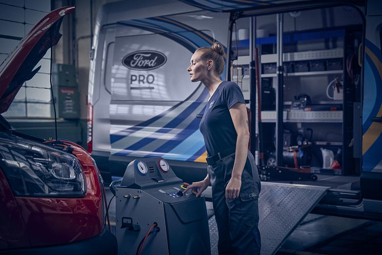 Ford Pro Mobil Service (1)
