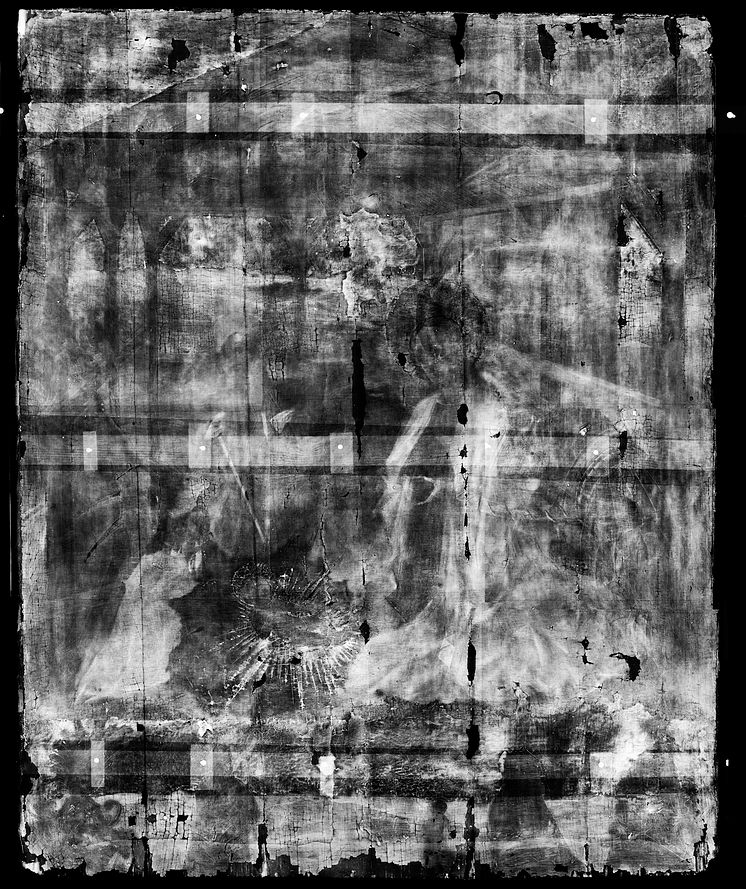 Bowes Museum panel Xray (photo credit Northumbria University and The Bowes Museum)