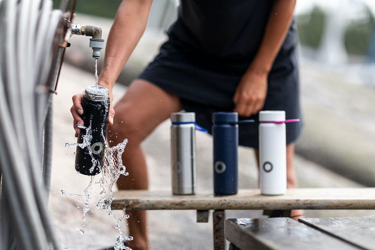 En helt ny serie med vattenflaskor i rostfritt stål och högkvalitativtglas, som kombinerar suveräna funktioner med stil, miljömedvetenhet och livstidsgaranti, lanseras i Sverige av ​Bluewater.