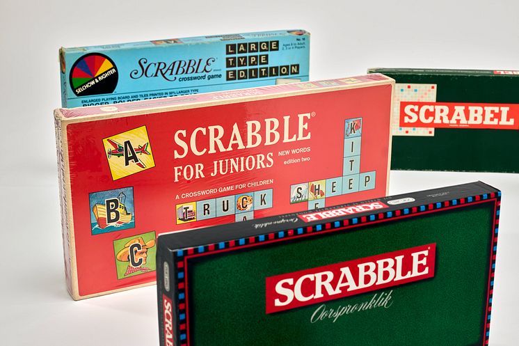 Scrabble through the years_00001