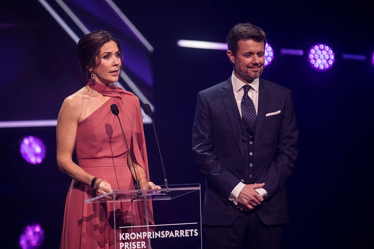 D.K.H. Kronprins Frederik og Kronprinsesse Mary ved Kronprinsparrets Priser 2019 i ODEON i Odense.