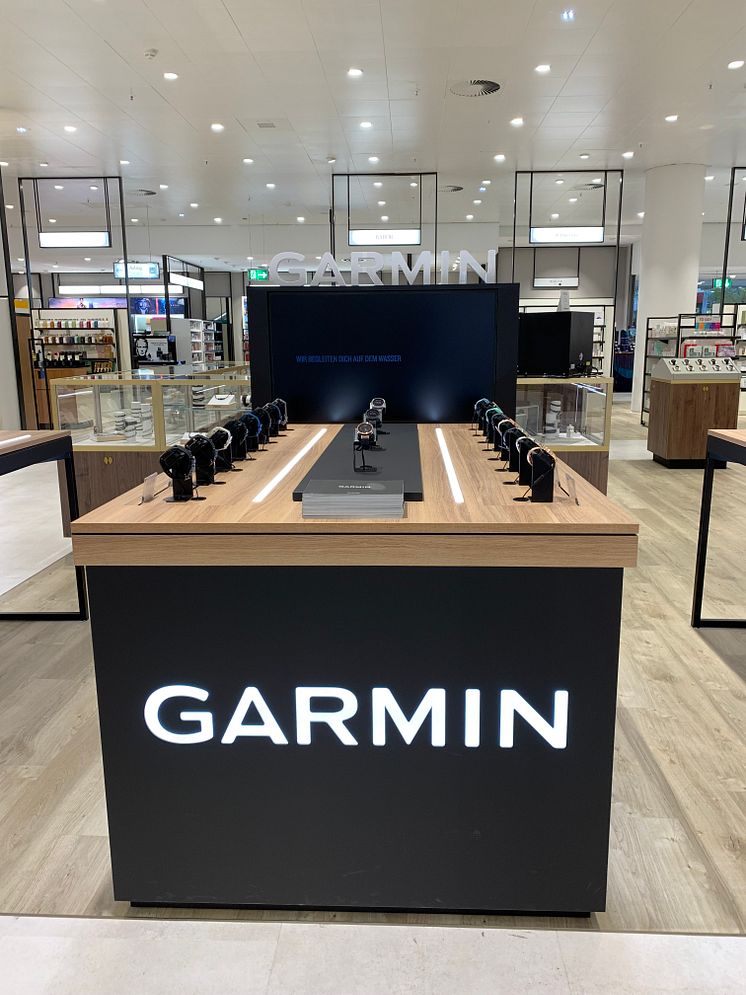 Garmin Shop-in-Shop Galeria Frankfurt (2)