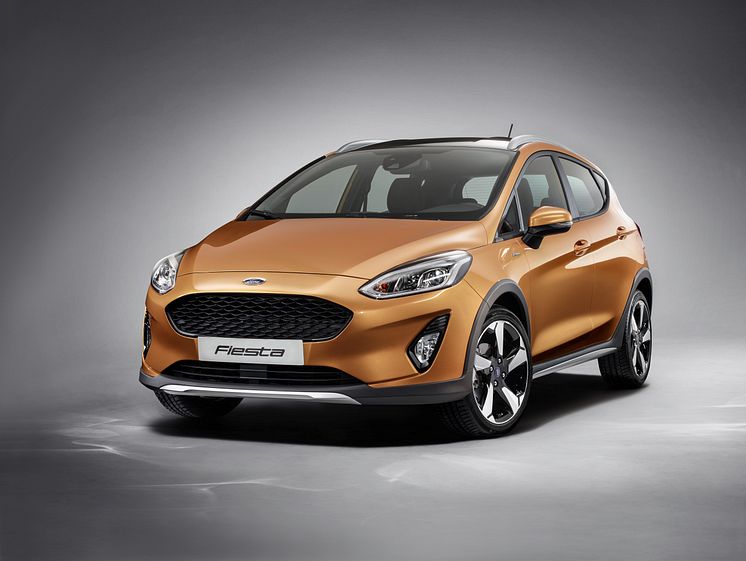 FORD_FIESTA_ACTIVE_34_FRONT
