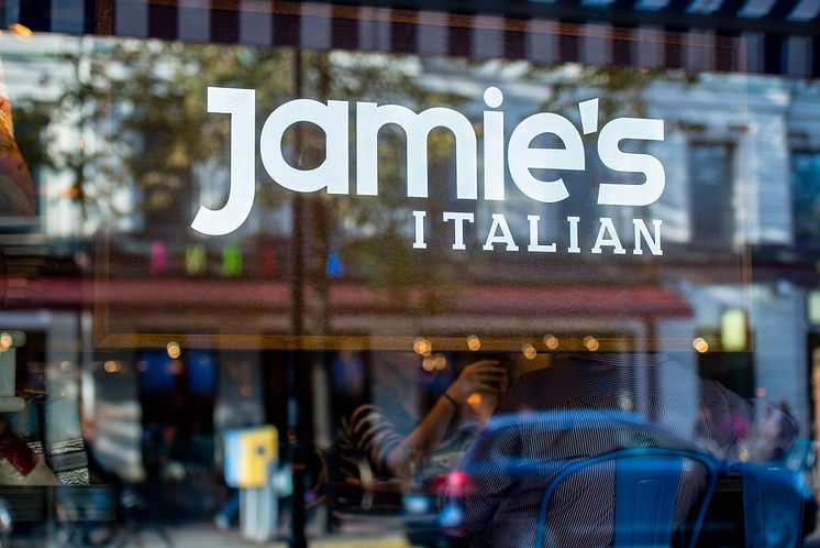 Jamie's Italian logo