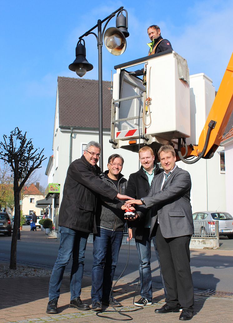 Adelsdorf hat die Straßenbeleuchtung auf LED-Technologie umgestellt