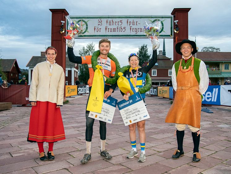 Kristian Klevgård och Jennie Stenerhag vann Cykelvasan 90 Elit 2021 