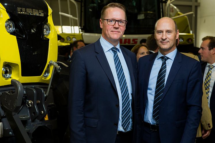 Danish Agros koncernchef Henning Haahr tillsammans med Danish Agros divisionschef för maskiner, Jens Skifter. 