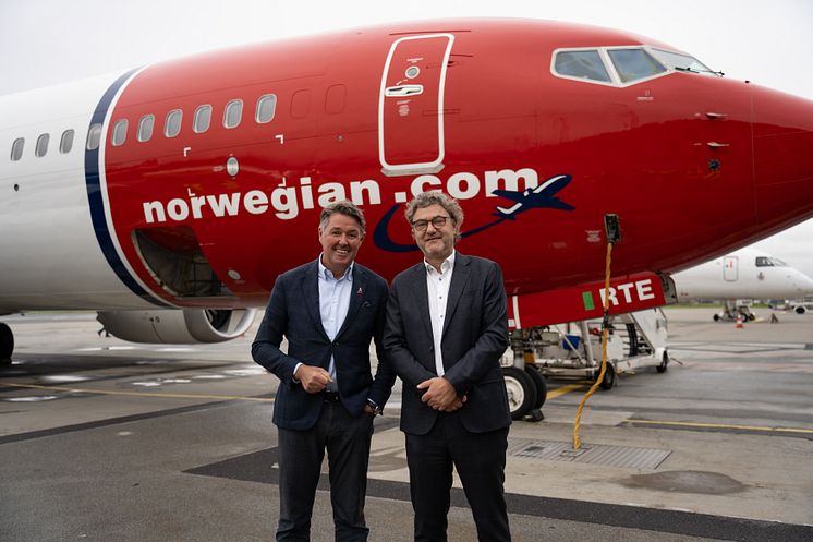 Geir Karlsen and Niels Hemmingsen aircraft