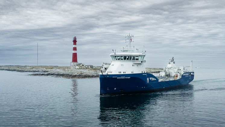 Kongsberg autonomous operation EU AUTOSHIP Eidsvaag Pioner entering port