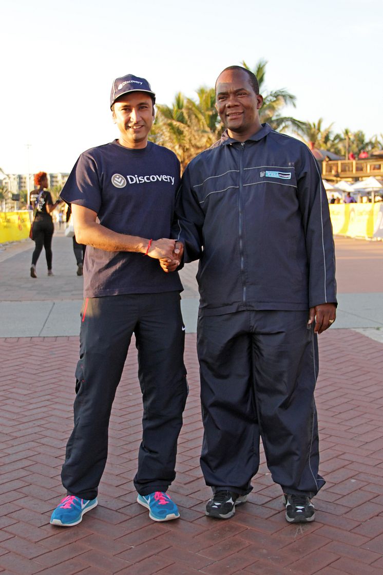 Discovery General Manager of Marketing and The Mayor of Ethekwini Municipality Mr James Nxumulo at the Discovery East Coast Radio Big Walk