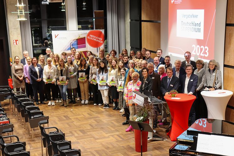 Zukunft gestalten: Verleihung von 35 Deutschlandstipendien an vielversprechende Talente der Universität Vechta