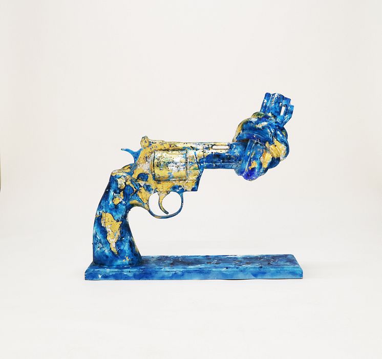 The Knotted Gun sculpture, named Ocean of Love 