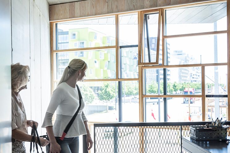 Upcyclet vinduesglas fra Nordjylland får nyt liv i Upcycle Studios 
