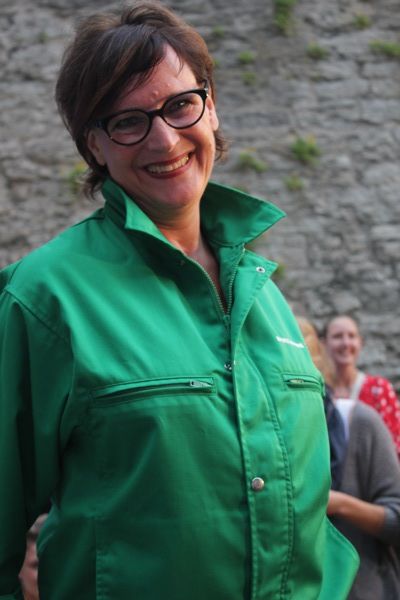 Annelie Nordström, ordförande i Kommunal på modevisning i Almedalen