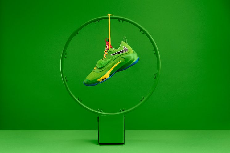 Nike_BB_Giannis_UNO_10104_V3.jpg
