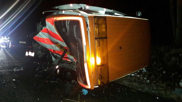 The RAC patrol van struck by a car on the westbound hard shoulder on the M4 near Swindon at 8.00pm on Thursday 23 November