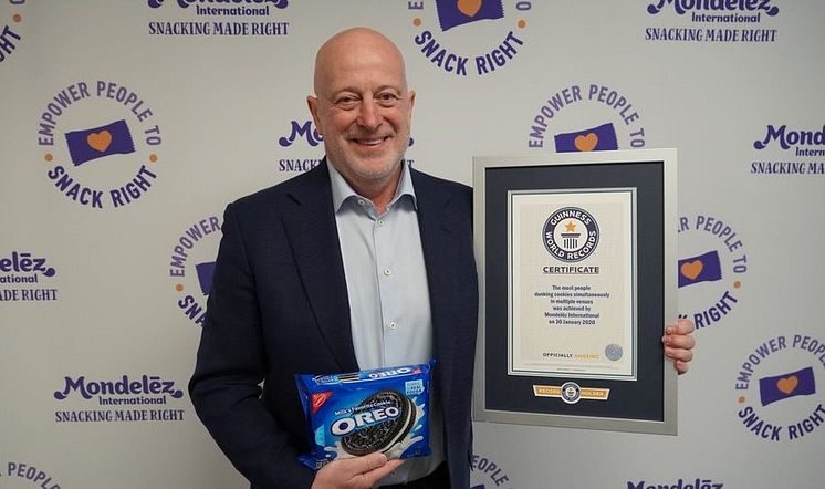 Dirk Van De Put, CEO and Chairman at Mondelez International, with the Guinness World Record