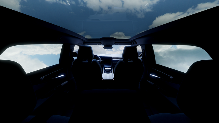 All-new_Renault_Espace_an_immense_panoramic_glass_roof_larger_than_any_other
