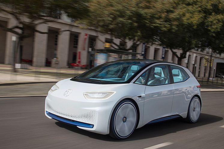Volkswagen ID. är först ut i den nya generationen elbilar och gör entré på marknaden år 2020.