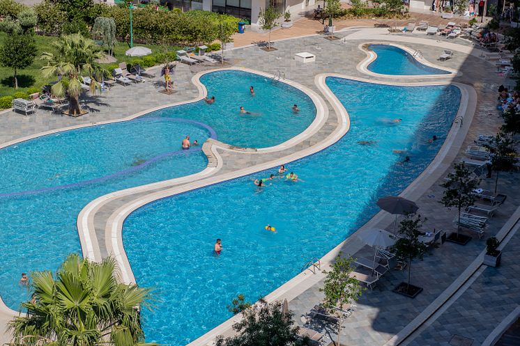 Pool area Maritim Rafaelo Resort