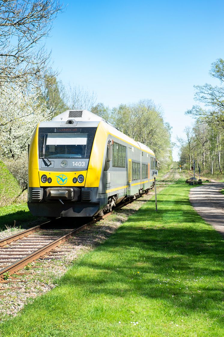 Sveriges vackraste tågresa bild 5 - tåg vid Trolmen (stående bild)