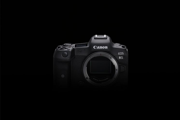 EOS R5_TheFront_Body[1]