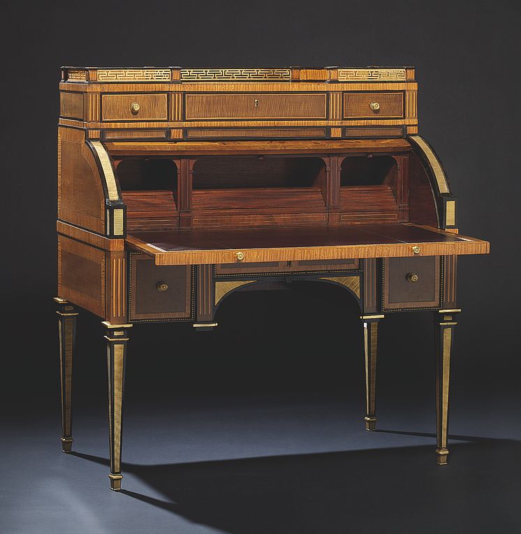 David Roentgen: A German Louis XVI gilt bronze bureau.