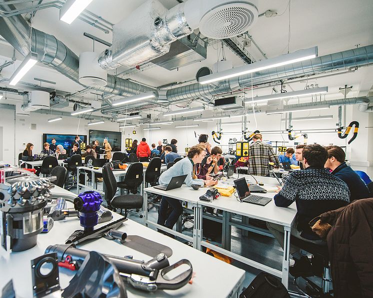 Dyson Institute of Engineering and Technology Labs
