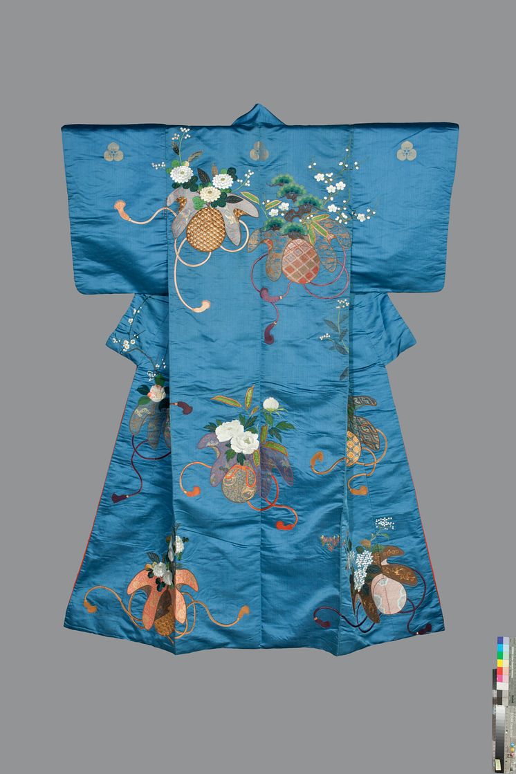 Kimono:The Khalili Collection of Japanese Art
