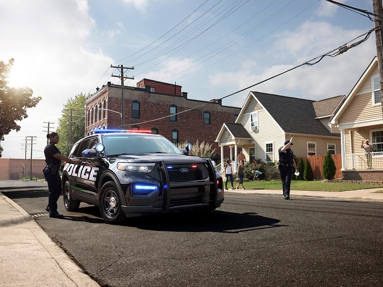 2-All-new-2020-Ford-Police-Interceptor-Utility-Hybrid-Ford's-first-pursuit-rated-hybrid-police-SUV